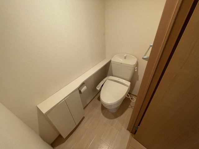 クレスト西宮東のトイレ