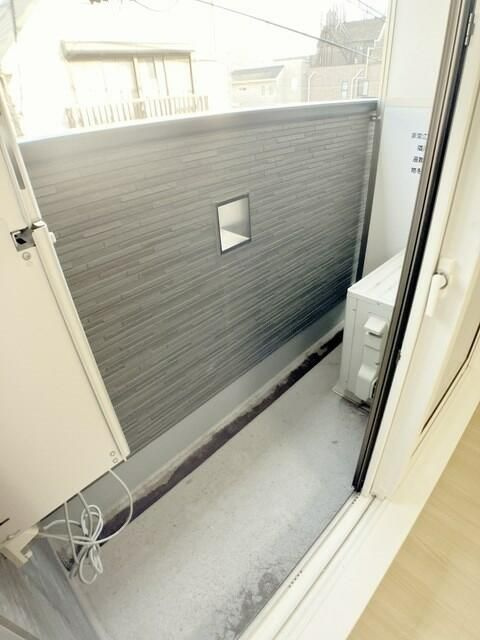 ＳＡＰ市川Ⅵのバルコニー