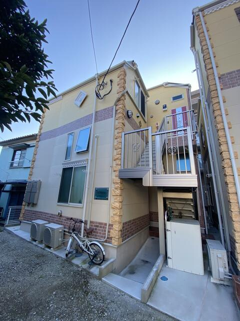 横浜市中区根岸町3丁目のアパートの画像