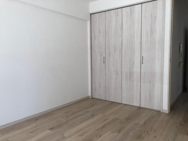 【寝室】