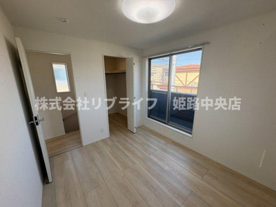 【寝室】 | 岡田戸建て