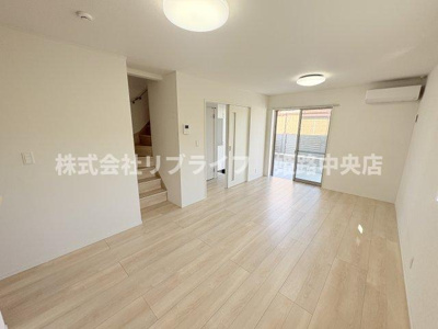 【居間・リビング】 | 岡田戸建て