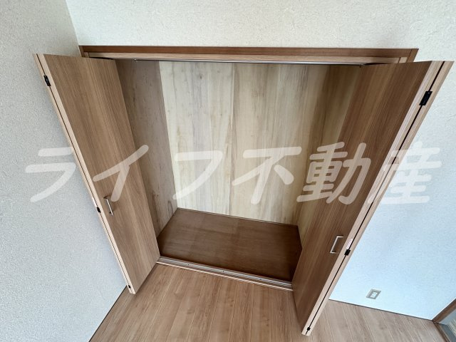 ファースト小阪の収納|ちょっとした収納スペースも充実しています