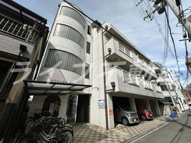 ファースト小阪