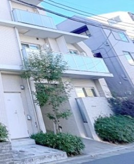 【エントランス】 | ビイルーム中野