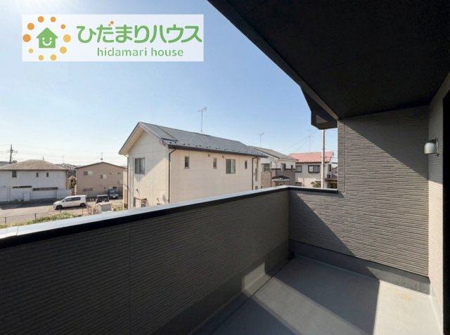 【バルコニー】 | 取手市戸頭17期　新築戸建　2号棟 | 南側に面したバルコニー☆彡お洗濯物がよく乾きます♪