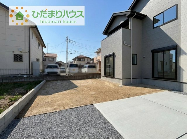 【庭】 | 取手市戸頭17期　新築戸建　2号棟 | お子様の元気なお外遊びも、自宅のお庭なら安心ですね(^^♪