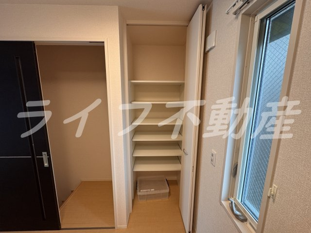 テェルツォラナの収納|収納があります