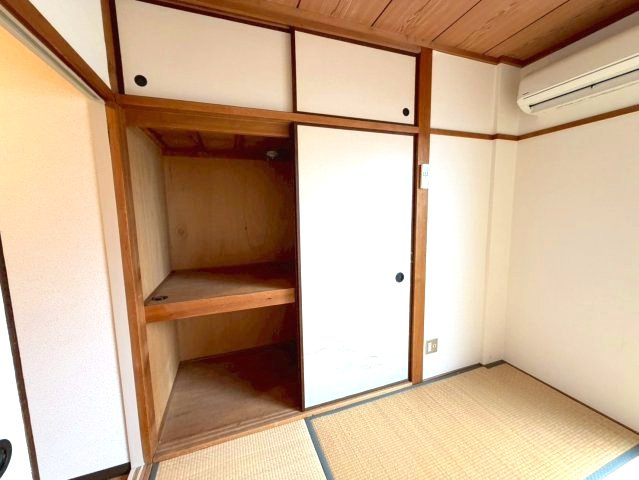 平成ハイツの収納