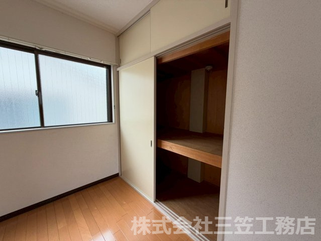平成ハイツの収納