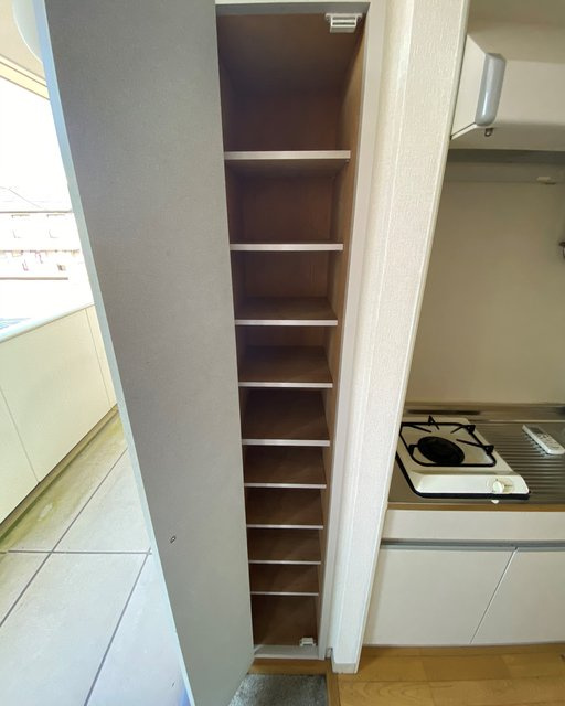 グレース萩野町　Ｂ棟の玄関|写真は同建物の別のお部屋です。