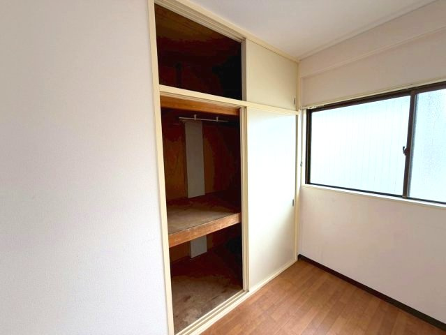 平成ハイツの収納