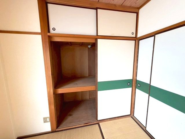 平成ハイツの収納