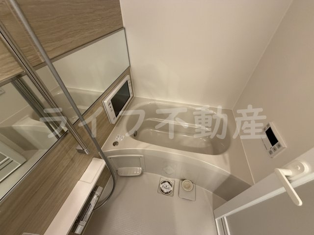 プレジオ玉造の浴室