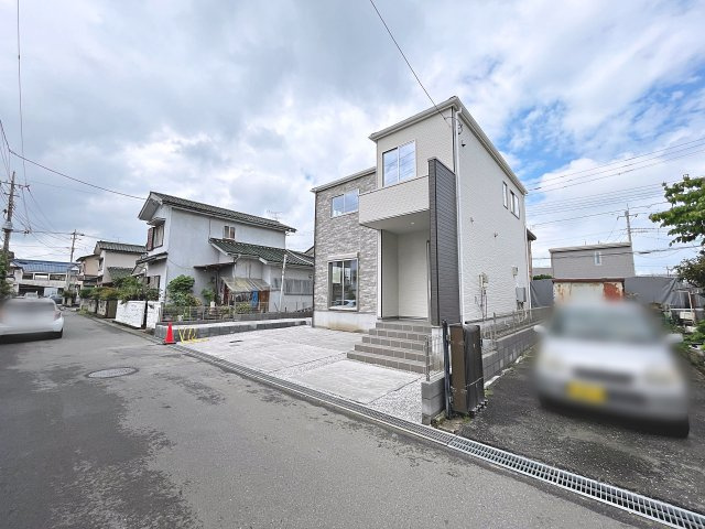 新築戸建・新築建売　太田市東矢島町　旭小学校・旭中学校の前面道路含む現地写真|前面道路東側　幅員約4.5ｍ