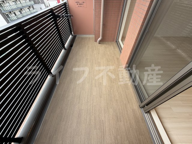 プレジオ玉造のバルコニー