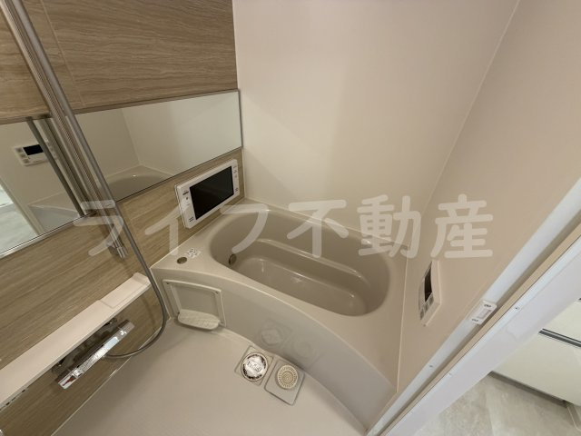 プレジオ玉造の浴室