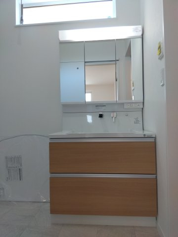 八戸市江陽１丁目の独立洗面台