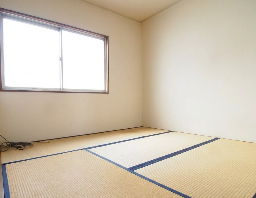 旭マンションの和室