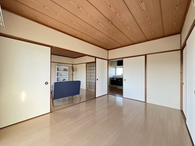 ブライトマンションの洋室