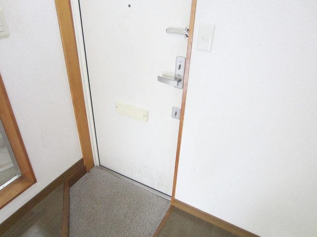 メゾン平岡の玄関|玄関はこんな感じです☆