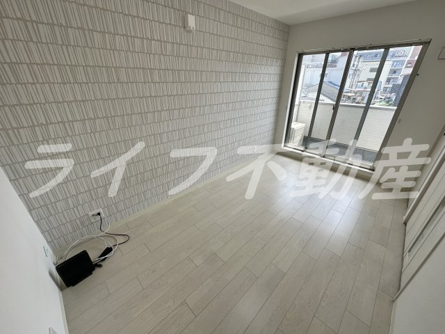 クリエオーレ小若江の洋室|個人の部屋や寝室として使える洋室です