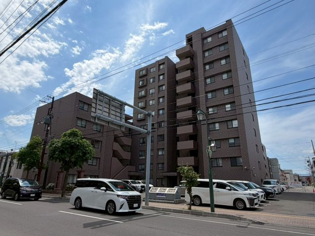 ファミール豊平公園ステーションガーデン
