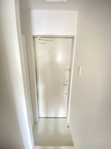 【玄関】