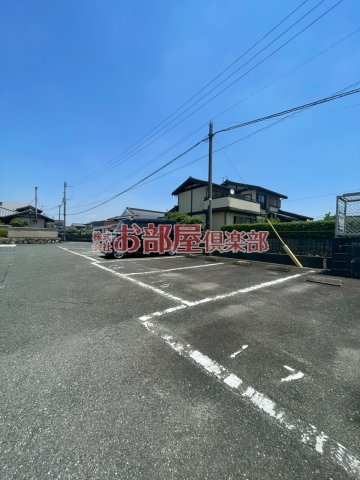 フリーデAの駐車場|カースペースがあります