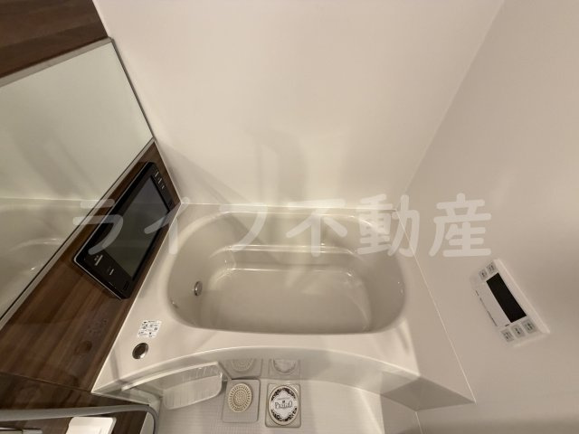 プレジオ玉造の浴室