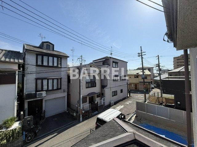 服部本町貸家の展望