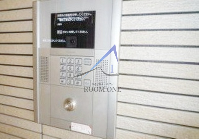 リバーサイトのセキュリティ|オートロックです。