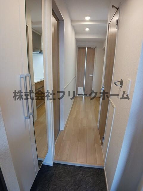 West Primaryの玄関