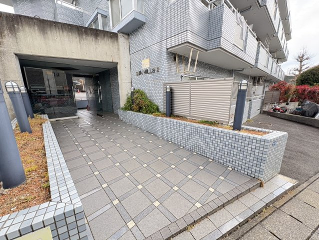 サンヒルズⅡのエントランス