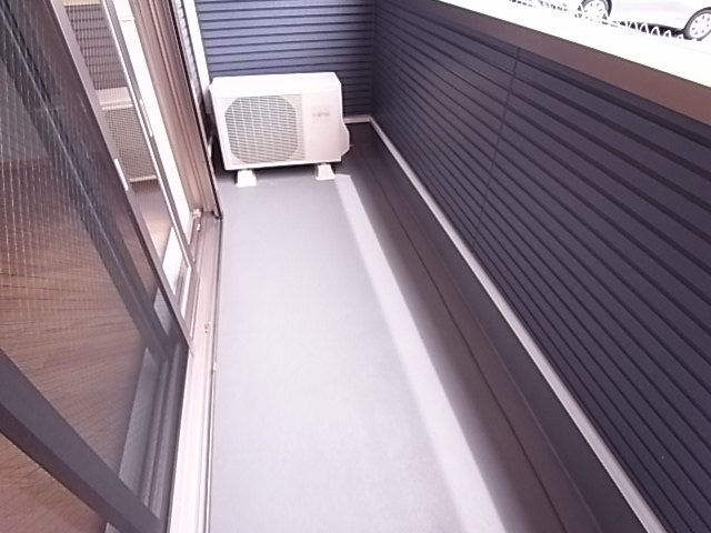 ピングーEASTのバルコニー