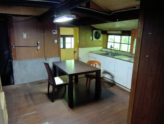 売中古戸建　藤枝市内瀬戸のキッチン|DKにも窓を備えています！