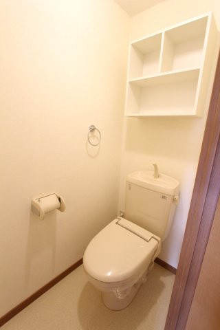 名古屋市北区楠味鋺５丁目のアパートのトイレ