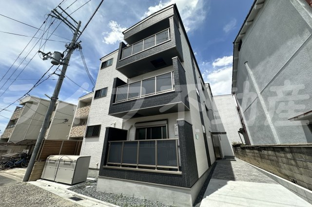 Ｄ　ｐｏｒｔａ　ｇｒａｎｚ