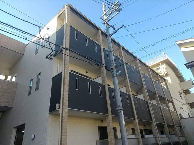 大阪市東淀川区井高野２丁目のアパート