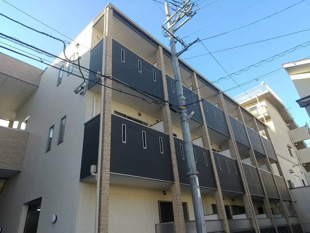 大阪市東淀川区井高野２丁目のアパート