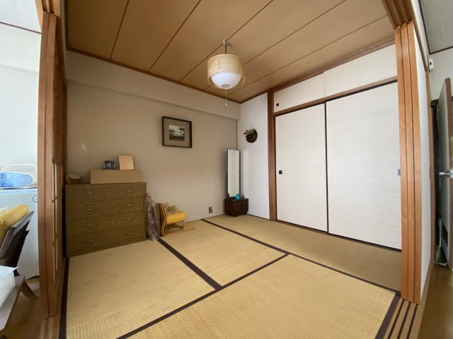 東熱海第2シーサイドハイツの和室|綺麗に片付いた和室のお部屋