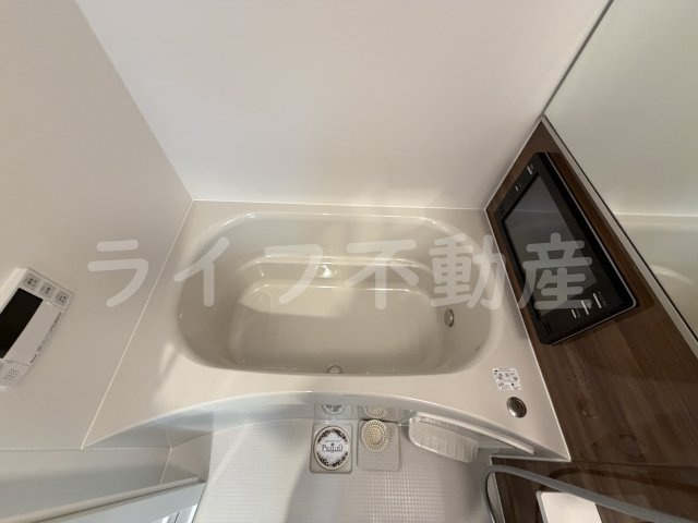 プレジオ玉造の浴室
