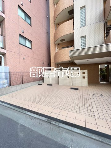 CASSIA錦糸町South Courtのエントランス