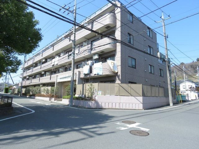 京王線「京王堀之内」駅徒歩21分