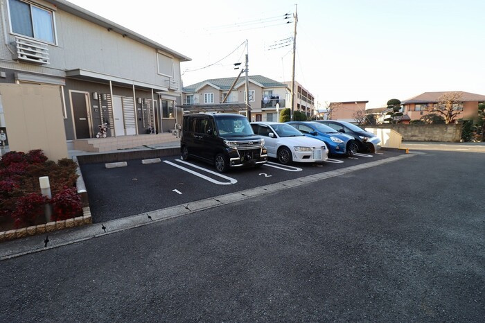 クレールの駐車場|駐車場
