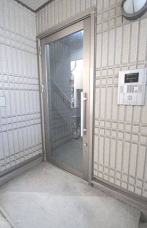 リヴィエール町屋のエントランス
