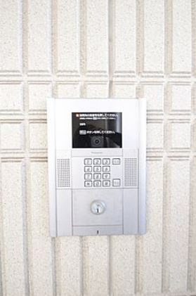 リヴィエール町屋のセキュリティ|オートロック