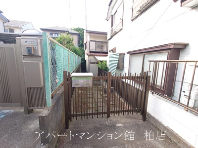 【エントランス】 | 柏市戸張貸家