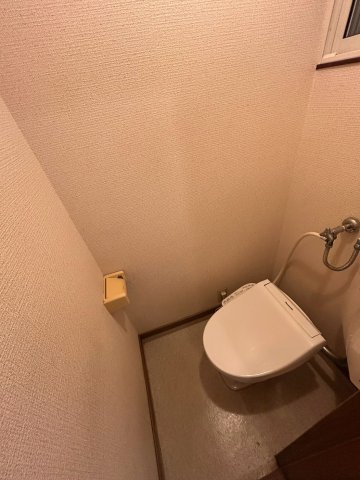府中市武蔵台１丁目の一戸建てのトイレ