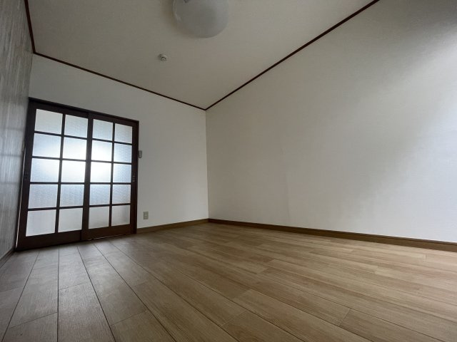 【洋室】